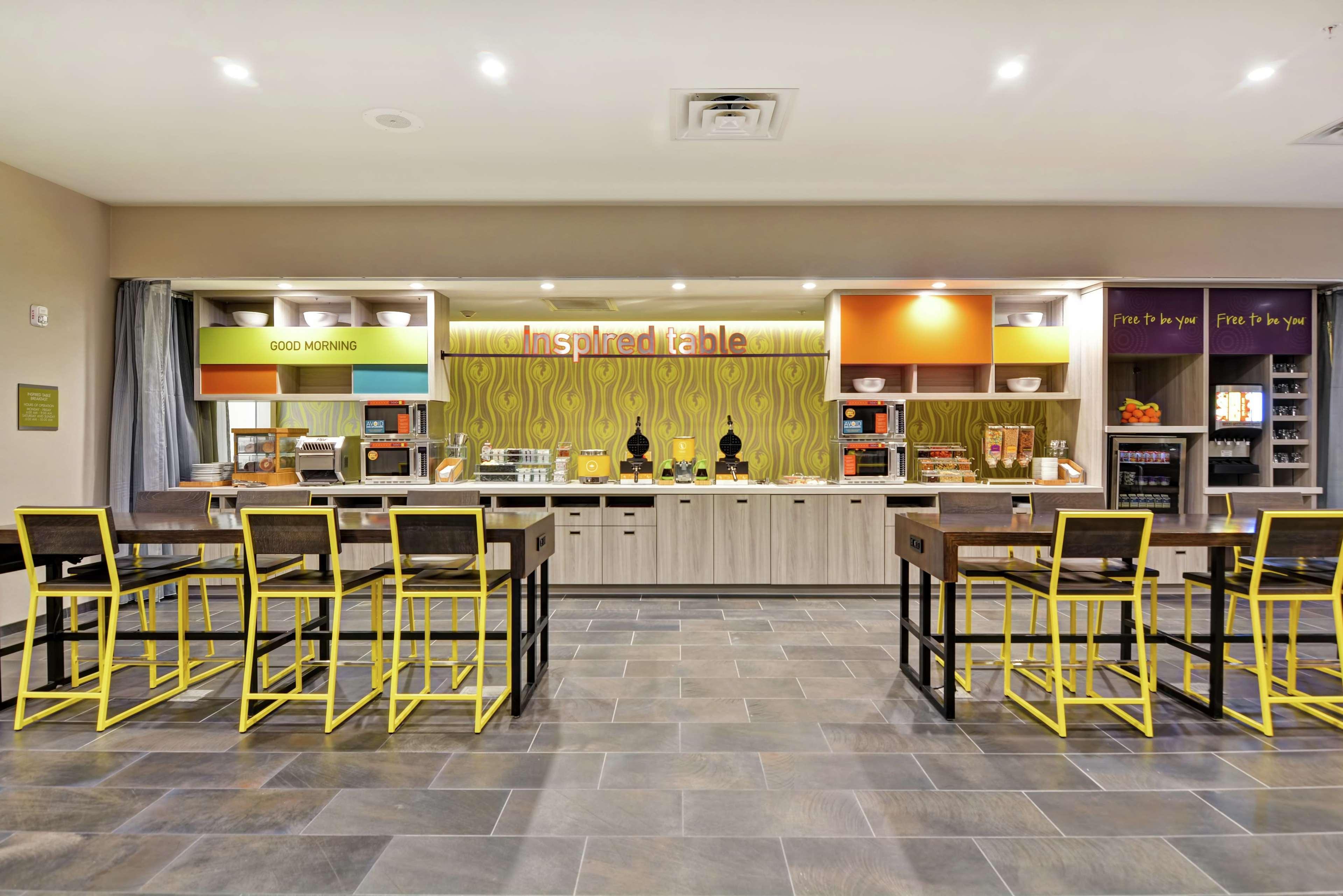 Home2 Suites Charleston West Ashley Extérieur photo