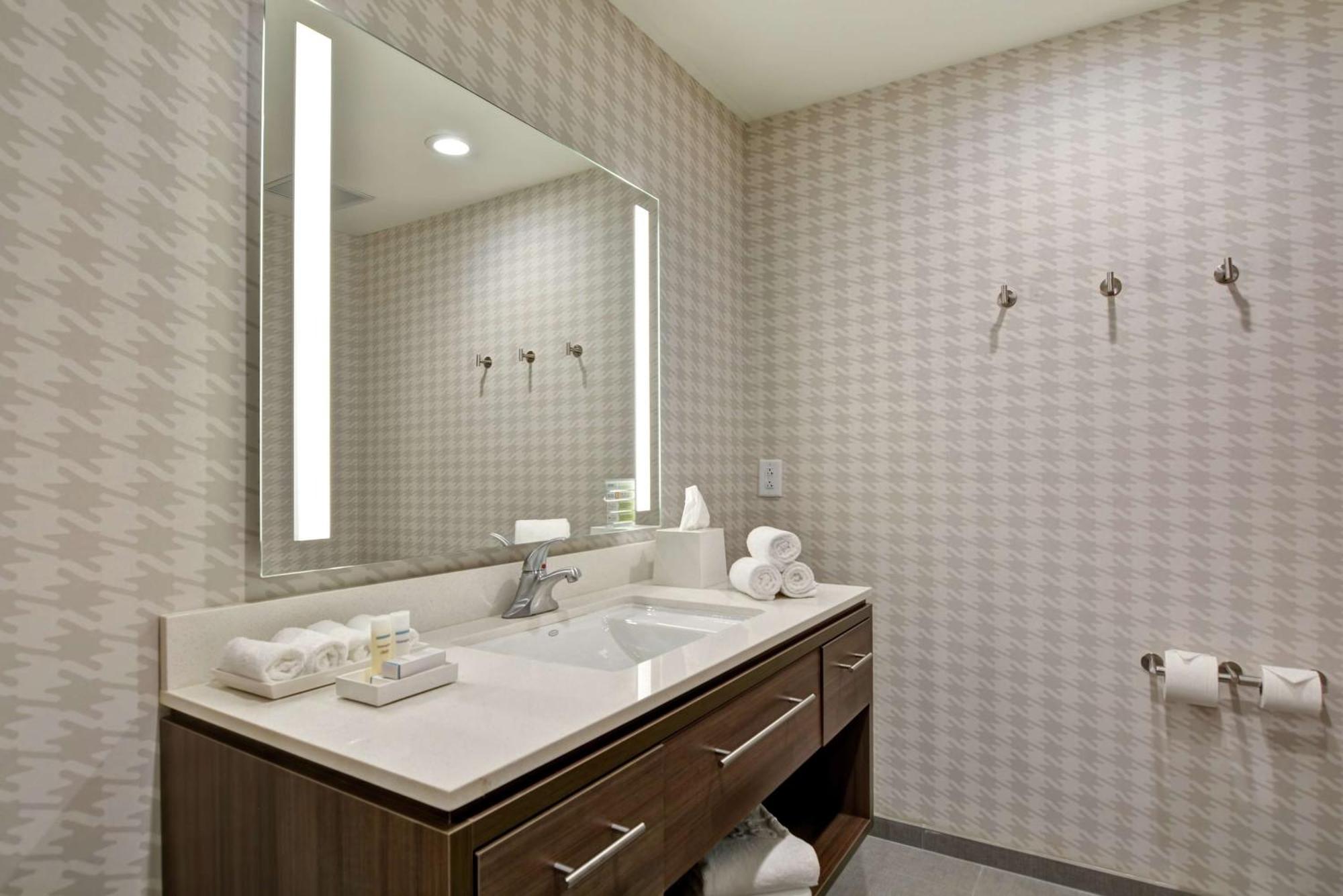 Home2 Suites Charleston West Ashley Extérieur photo